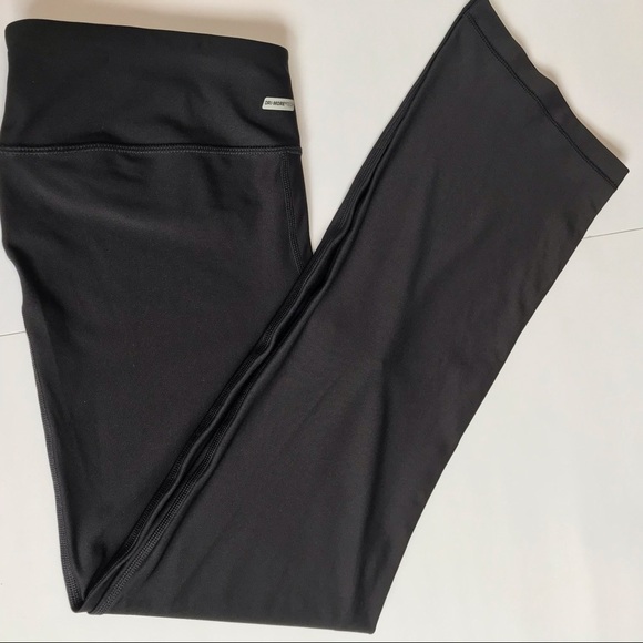 Athletic Works - Women’s Dri-More Boot Cut Active Wear Pant in Black. Size: S - Picture 1 of 9